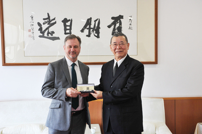 圖片說明